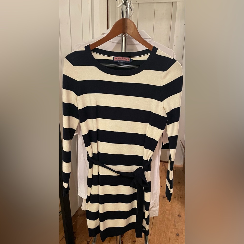 Vineyard Vines Cream and Navy Stripe Shift Dress